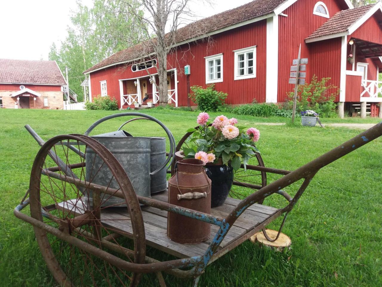 Valkeisen Loma Villa Ahtari Exterior photo
